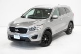 Used 2017 Kia Sorento LX w/ LX Convenience Package image 2