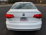 Used 2017 Volkswagen Jetta GLI image 5