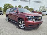 Used 2017 Chevrolet Suburban LT image 2