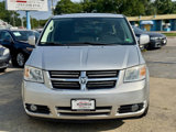 Used 2010 Dodge Grand Caravan SXT image 3