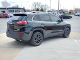 Used 2016 Jeep Cherokee Latitude image 5