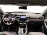 Used 2022 Ford Explorer Limited w/ Equipment Group 301A image 2