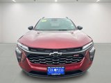 Used 2024 Chevrolet Trax RS w/ Sunroof Package image 2