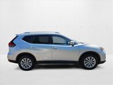 Used 2019 Nissan Rogue SV image 4