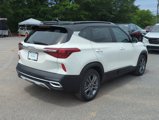 Used 2023 Kia Seltos S image 4
