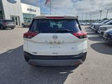 Used 2023 Nissan Rogue SV image 3