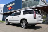 Used 2019 Cadillac Escalade ESV Premium Luxury image 5
