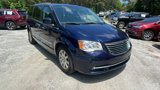 Used 2016 Chrysler Town & Country Touring image 5
