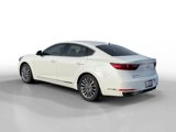 Used 2019 Kia Cadenza Premium image 3