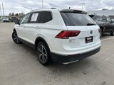 Used 2019 Volkswagen Tiguan SEL image 4