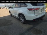 Used 2015 Toyota Highlander XLE image 3