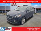 Used 2018 Kia Sorento LX image 2