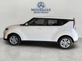 Used 2023 Kia Soul LX image 2