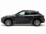 Certified 2018 Porsche Macan image 2