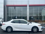 Certified 2020 Toyota Camry LE image 2