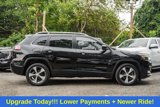 Used 2019 Jeep Cherokee Limited image 3