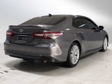 Used 2018 Toyota Camry XLE image 3