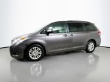 Used 2014 Toyota Sienna XLE image 3