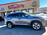 Used 2018 Toyota Highlander FWD V6 image 2