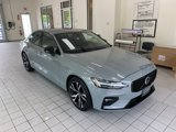 Certified 2025 Volvo S60 B5 Core image 3