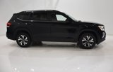 New 2025 Volkswagen Atlas SE image 3