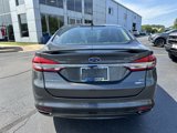 Used 2017 Ford Fusion SE w/ Equipment Group 201A image 4