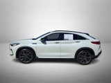 Used 2023 INFINITI QX55 Essential image 2