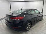 Used 2017 Hyundai Elantra SE image 5
