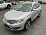 Used 2017 Lincoln MKX Reserve w/ Driver Assistance Package image 5