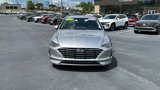 Used 2022 Hyundai Sonata SE image 2