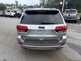 Used 2015 Jeep Grand Cherokee Altitude image 3