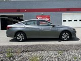 Used 2022 Nissan Altima 2.5 S image 2