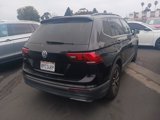Used 2021 Volkswagen Tiguan SE w/ Panoramic Sunroof Package image 3