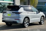 New 2025 Mitsubishi Outlander SEL image 4