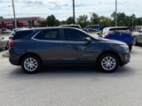 Used 2022 Chevrolet Equinox LT image 2
