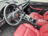 Used 2024 Porsche Macan image 4