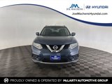 Used 2015 Nissan Rogue SV image 2