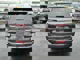 Used 2022 Jeep Grand Cherokee Limited image 6