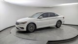 Used 2020 Volkswagen Jetta SE image 2