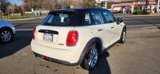 Used 2016 MINI Cooper 4-Door Hardtop image 3