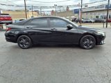 Used 2023 Hyundai Elantra SEL image 4