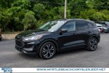 Used 2021 Ford Escape SE w/ SE Sport Appearance Package image 2