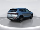 New 2025 Volkswagen Taos SE image 3