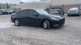 Used 2021 Hyundai Elantra SE image 3