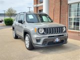 Used 2022 Jeep Renegade Sport w/ Sport Appearance Group image 3
