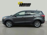 Used 2019 Ford Escape SE image 2