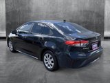 Used 2021 Toyota Corolla LE image 3