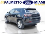 Used 2023 Jeep Compass Sport image 4