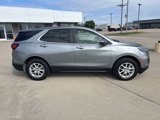 Used 2023 Chevrolet Equinox LT w/ Driver Convenience Package image 2
