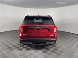 Used 2022 Ford Explorer XLT w/ Equipment Group 202A image 4